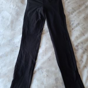 HUE Black Leggings, sz small